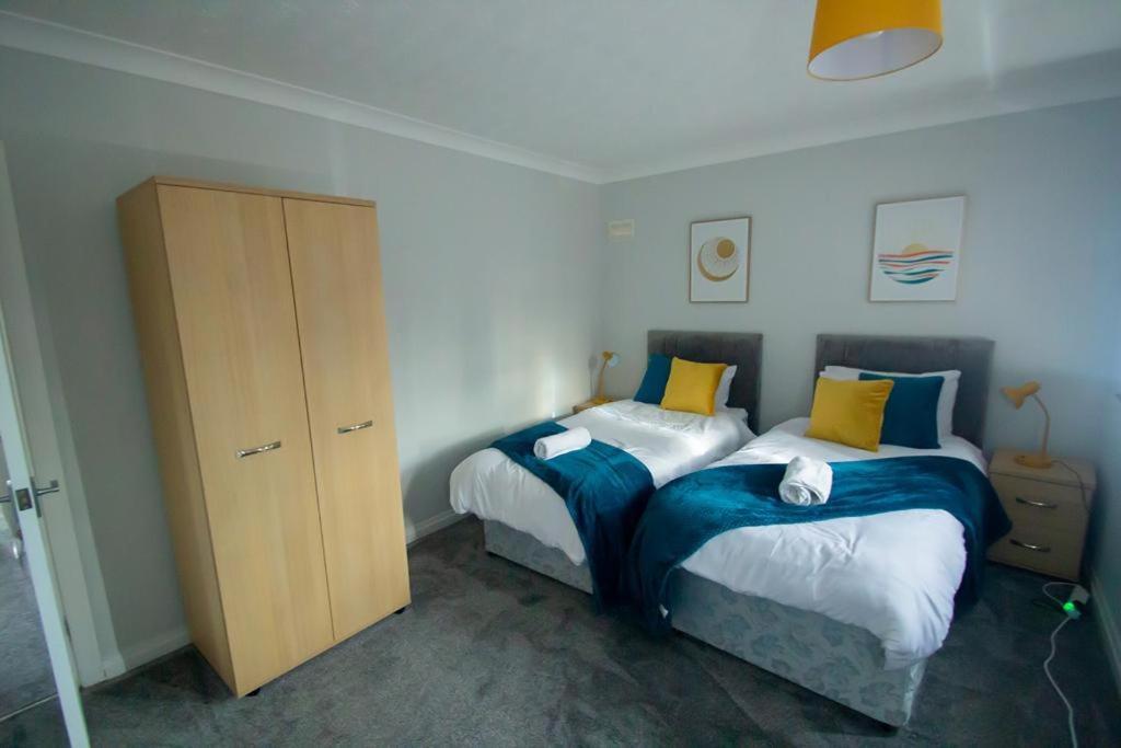 Hilltop Place Suites Near Doncaster Racecourse Exterior foto